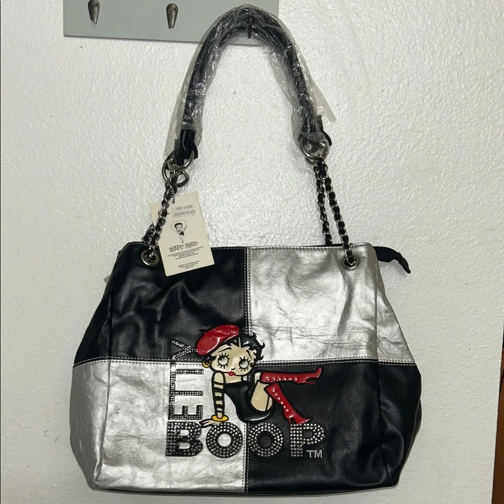 Betty Boop Black and Silver Shoulder Bag - Picture 1 of 2